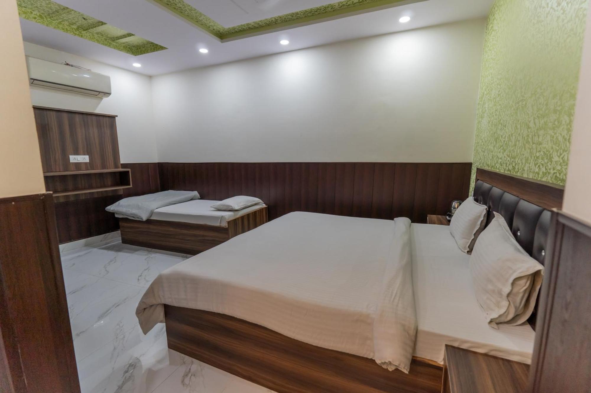 Big Brother Hostel Hotel 阿格拉 客房 照片